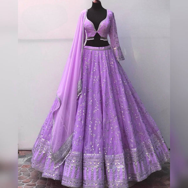 Presenting New Đěsigner Lehenga -Choli In New Fancy Style